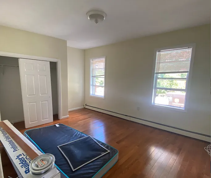 822 Huntington Ave #1 — Photo 2