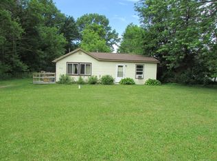 472 Wall St, Ionia, MI 48846
