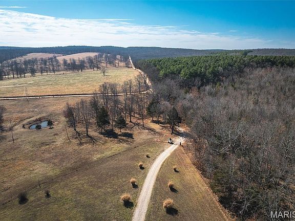 4th image of 37595 Westgate Rd