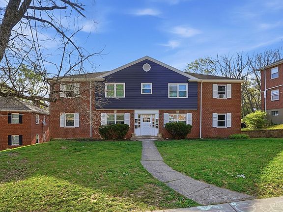 4th image of 3518 Hazelwood Ave