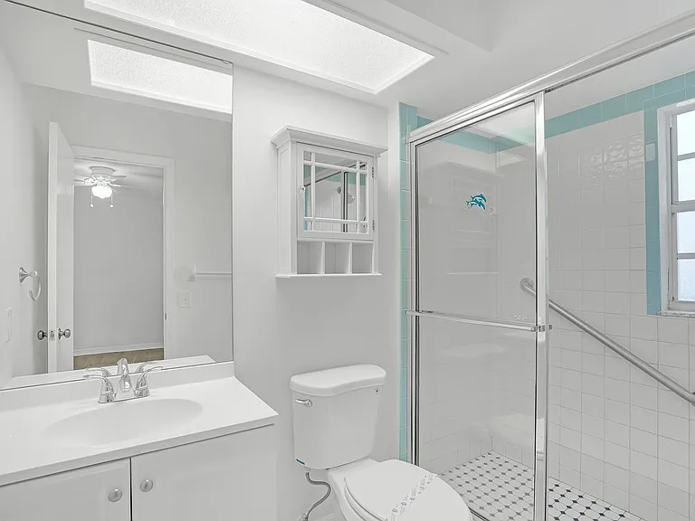 7845 Boca Ciega Dr #A — Photo 42