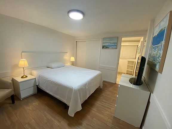 2nd image of 213 S Ocean Blvd #12