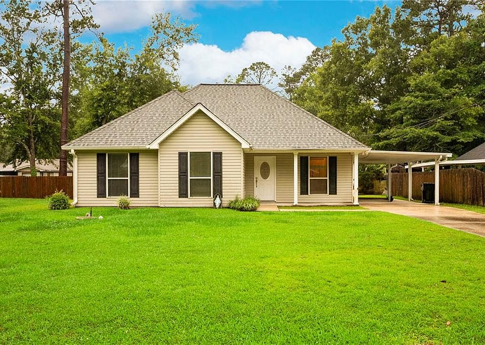 1st image of 71185 Shady Lake Dr