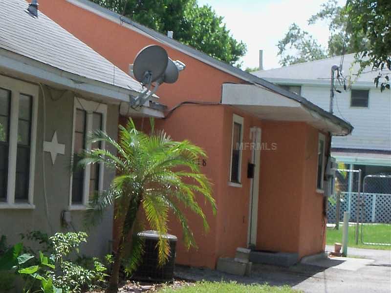 1st image of 118 E Muriel St