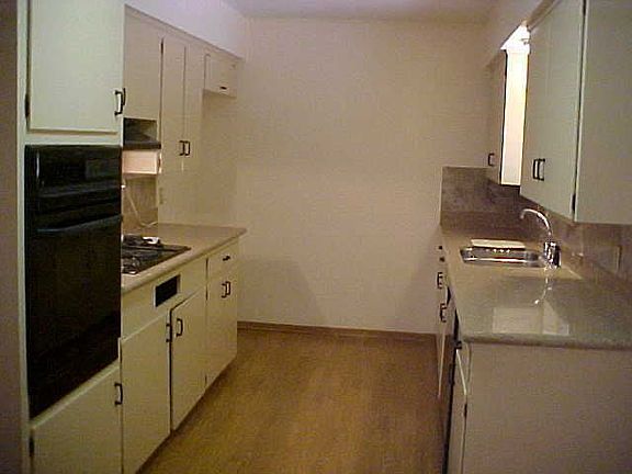 4th image of 4302 Driftwood Pl
