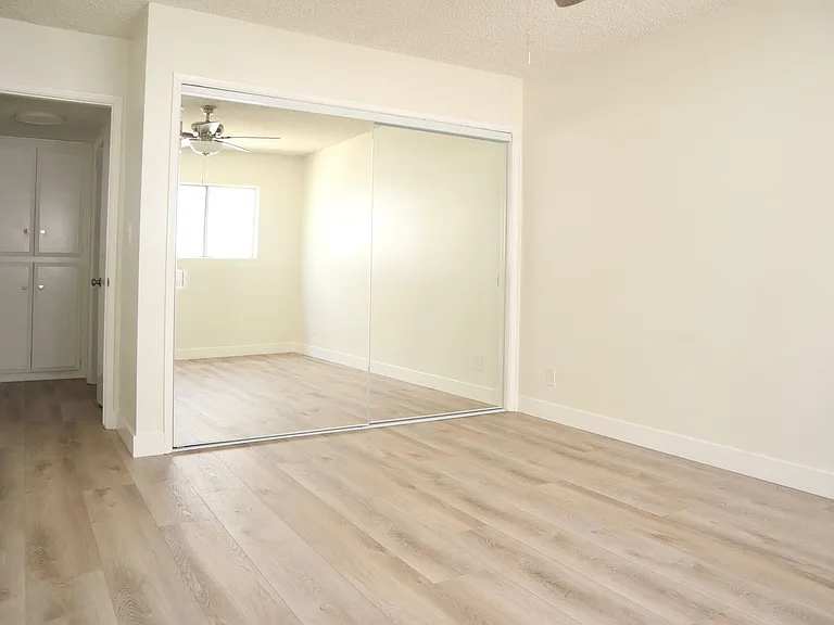 1740 Harvard Towers — Photo 9