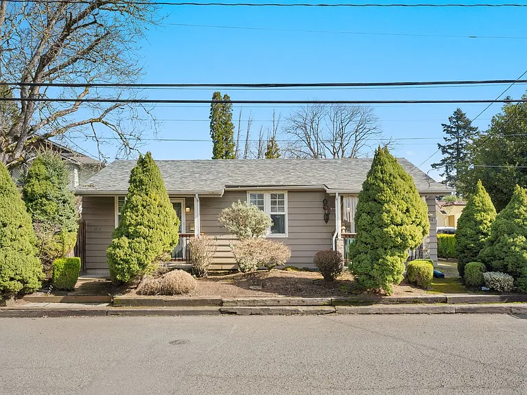 6832 SE 50th Ave — Photo 1