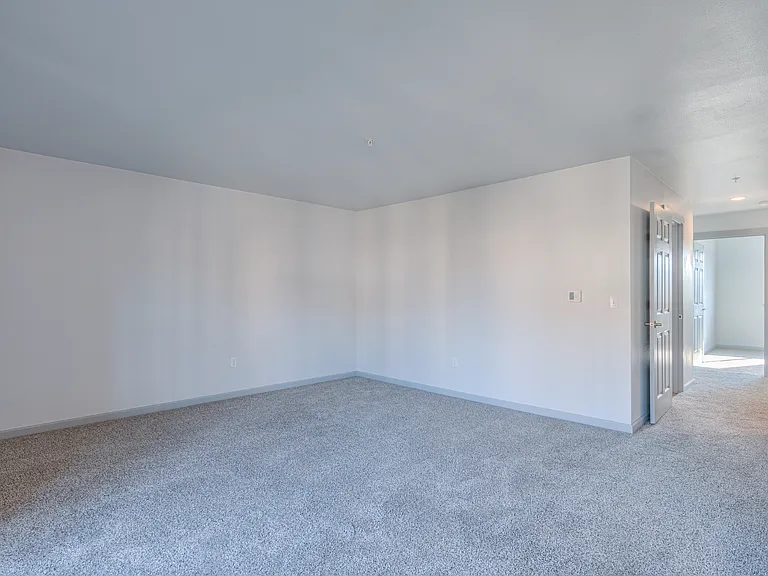 Wild Horse Mesa Apartments — Photo 29