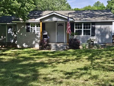 2597 John Dodd Rd, Wellford, SC, 29385