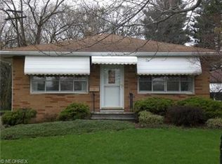 4568 Morningside Dr, Cleveland, OH 44109