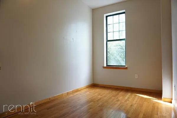 Rented by Rennit Inc. | media 40