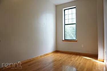 Rented by Rennit Inc.