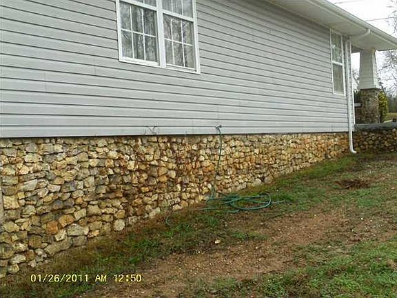 4th image of 4404 Midland Pike