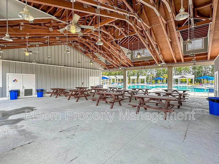 502 Lake Ridge Blvd — Photo 45