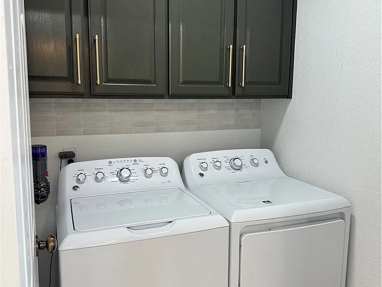 1113 Meadow Brook Dr — Photo 14