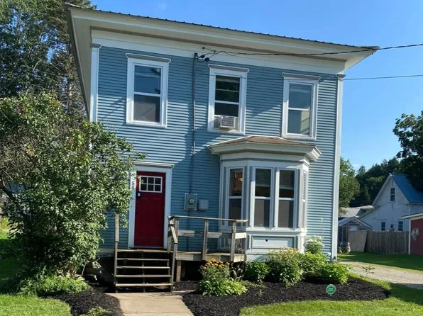 54 Vermont Route 100C, Johnson, VT 05656