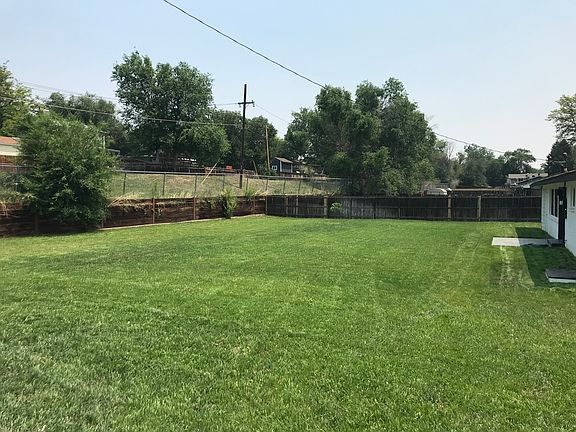 4th image of 9175 Cole Dr