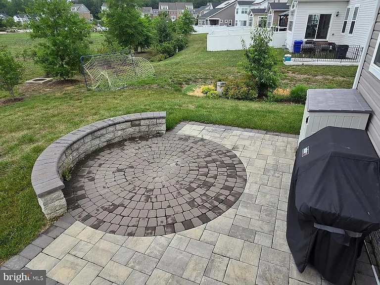 4533 Shakespeare Cir — Photo 37