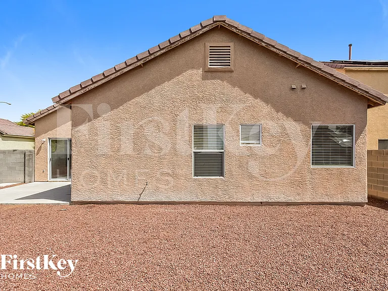 1527 Paradise Reef Ave — Photo 16