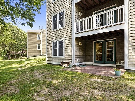 2nd image of 70 Turner St #B9