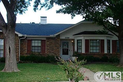4th image of 2304 Ables Dr