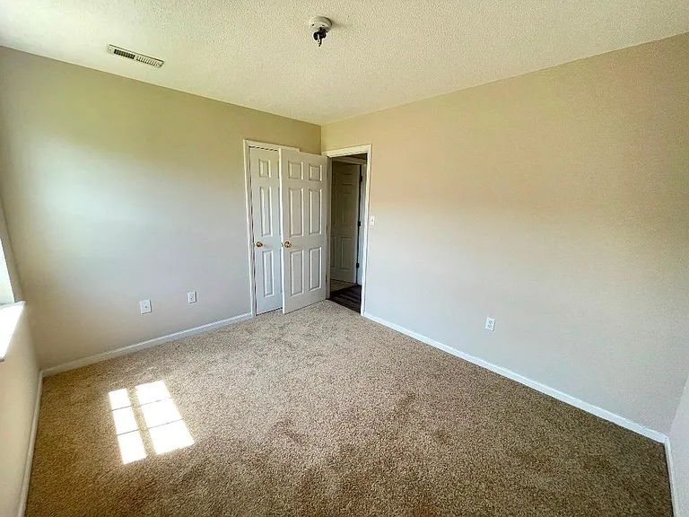 1104 Park West Dr #A — Photo 13