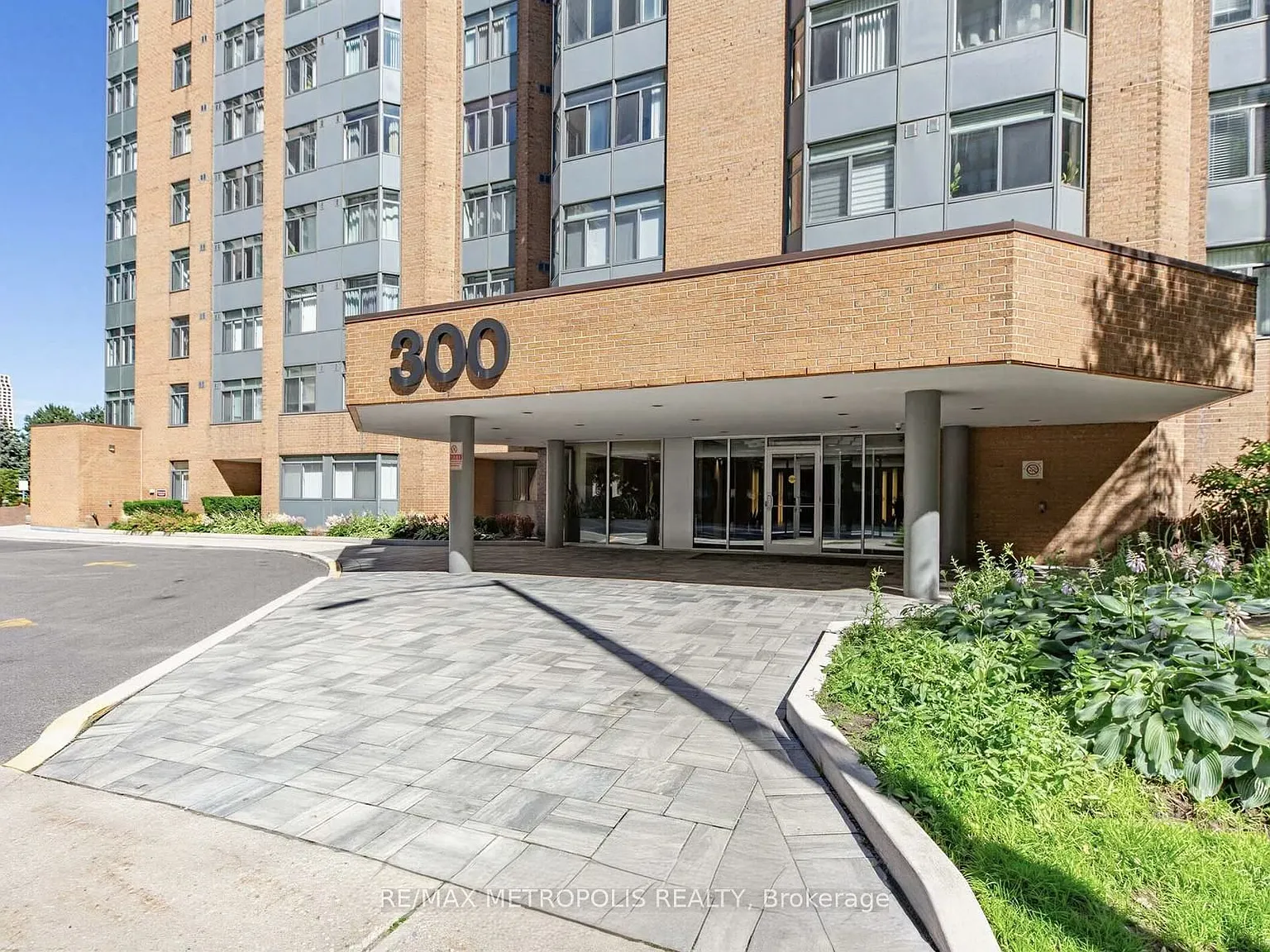 2 bed, $2,250 — Photo 2