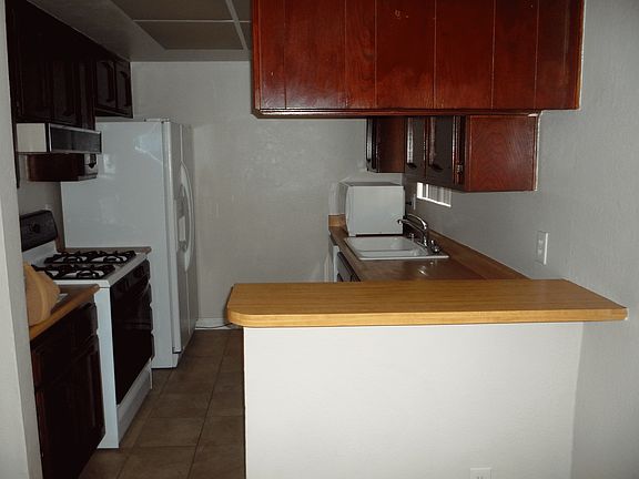 5th image of 760 N Mollison Ave Unit B