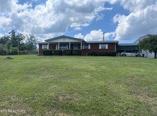 402 Whitaker St, Tazewell, TN 37879