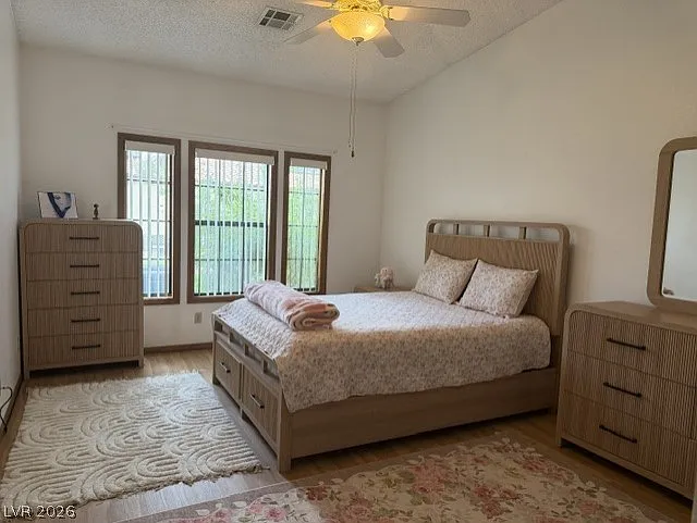 7904 Shelter Island Way — Photo 14