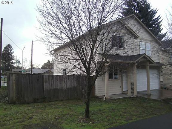 2nd image of 2806 NE 137th Ct