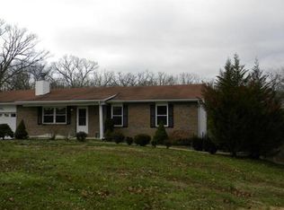 10397 Twin Oaks Dr, Festus, MO 63028