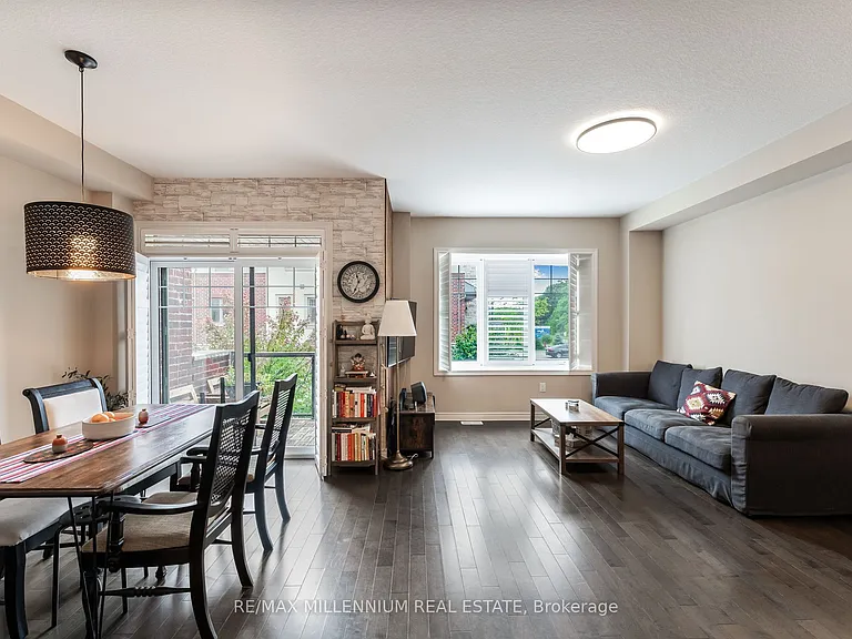 18 Whaley Ln — Photo 7