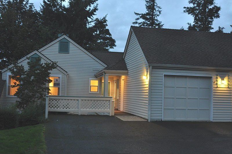 1st image of 22561 SE 42nd Ter