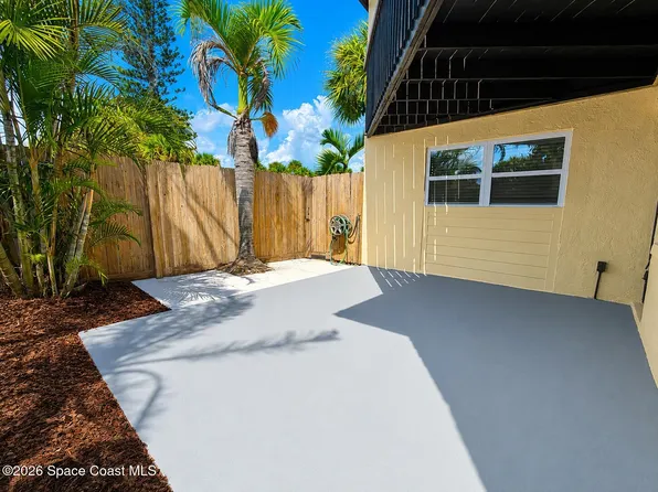 3259 Sea Oats Cir, Melbourne Beach, FL 32951