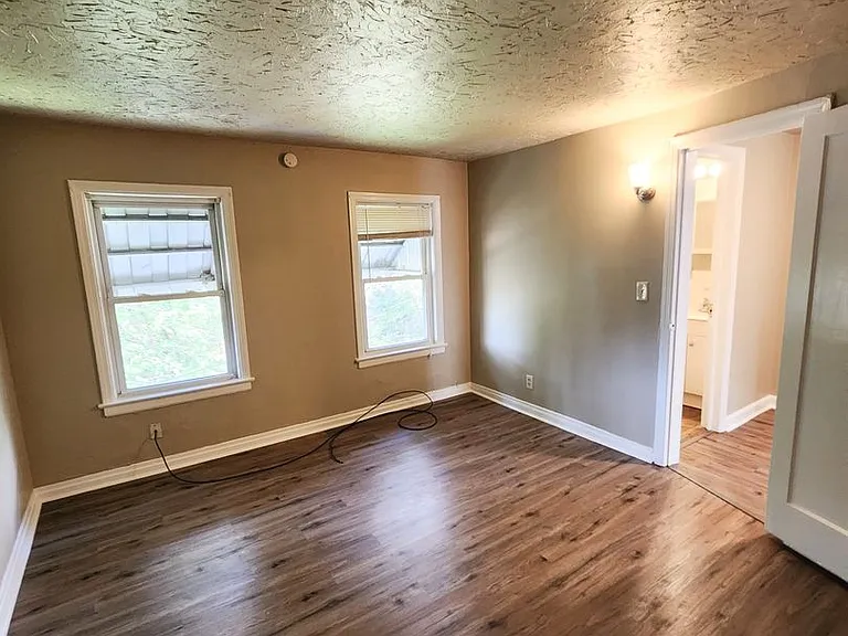2618 Waldo St — Photo 16