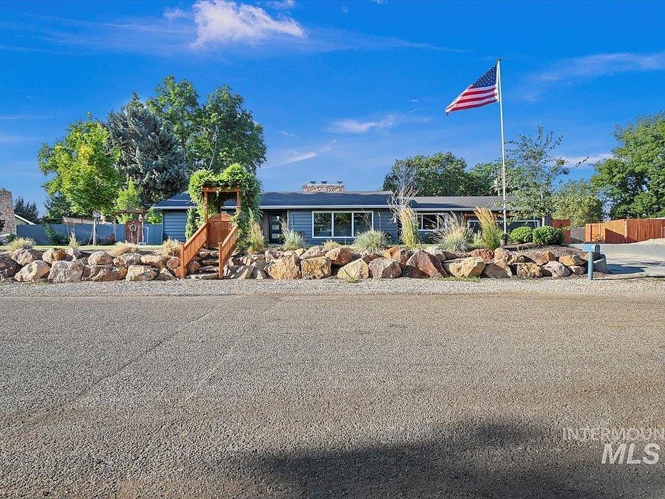 112 Albert St, Caldwell, ID 83605 MLS 98853094 Zillow