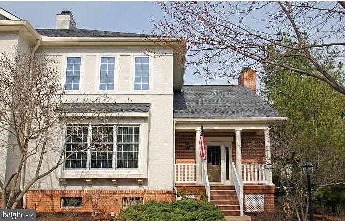1st image of 566 Cricket Ln