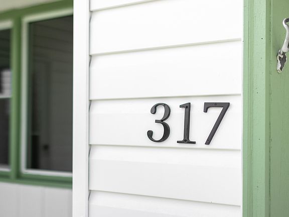 2nd image of 317 Ray St
