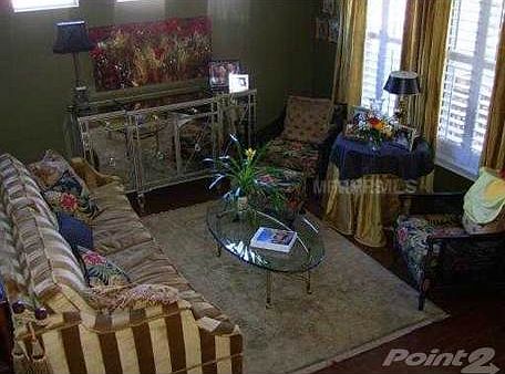 3rd image of 3206 Park Green Dr
