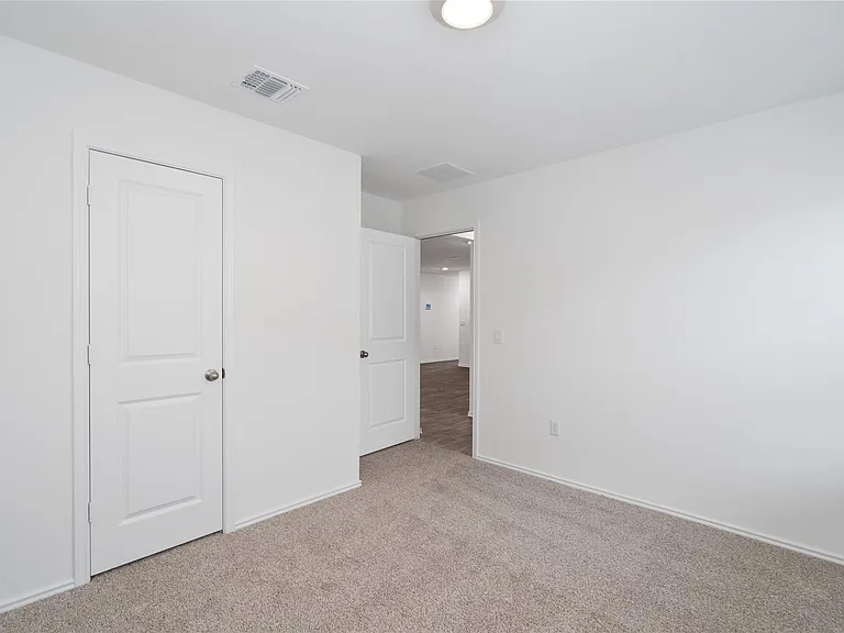 18609 Cremello Dr #B — Photo 17