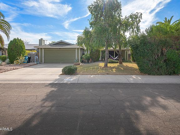 5th image of 6809 E Beverly Ln
