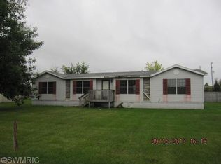 156 Wyndsong Ct, Kent City, MI
