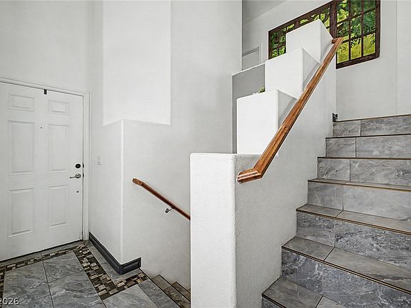 3rd image of 10756 Little Horse Creek Ave