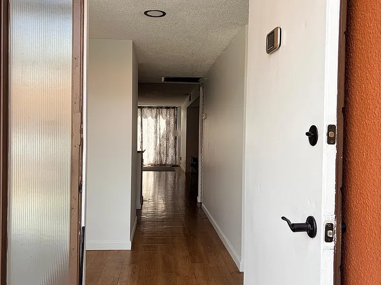 1641 Fairway Rd — Photo 3