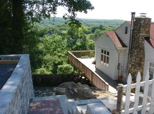 104 Traverse Rd, Lake Peekskill, NY 10537