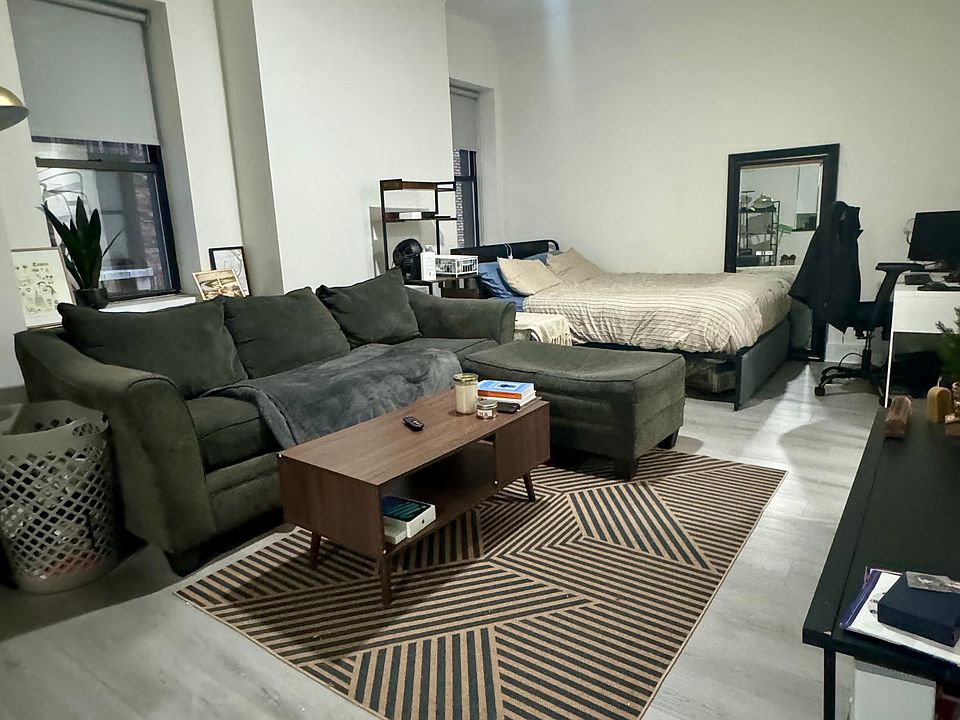 1st image of 50 W 34th St APT 15B1