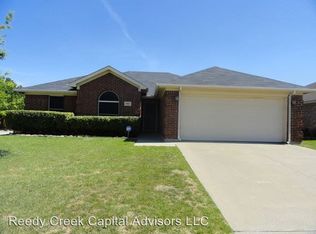 8062 Berkshire Dr, Fort Worth, TX 76137