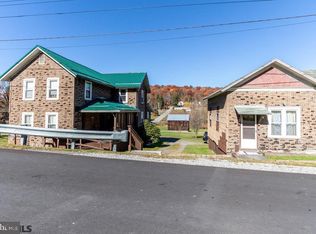 1231 Cooper Ave, Grassflat, PA 16839