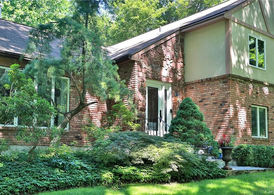 1st image of 101 Lewis Dr